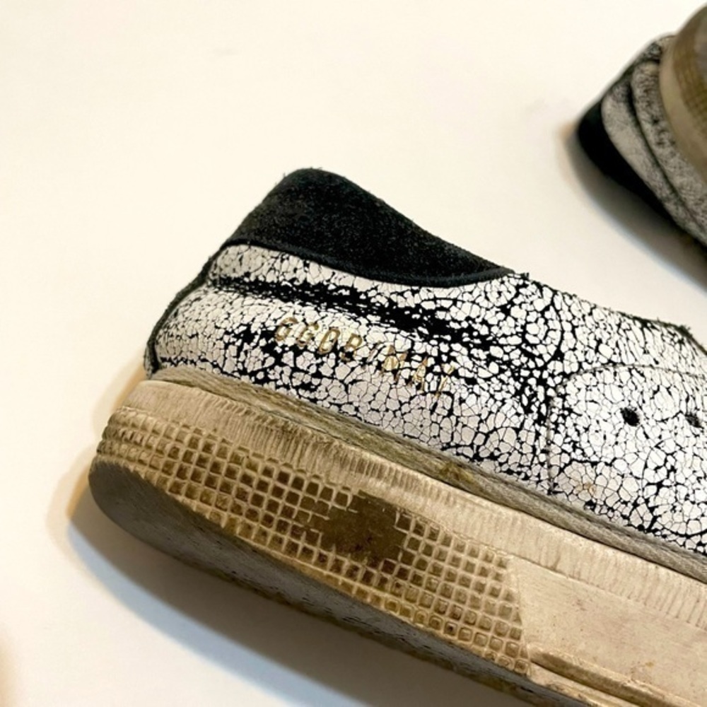 Golden Goose Sneakers Size 5 - Picture 8 of 13